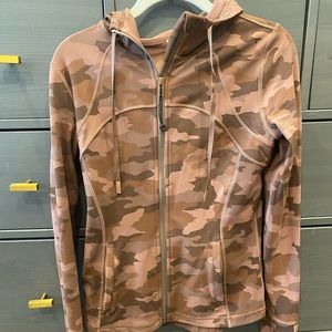 Lululemon camo hooded define jacket athletic